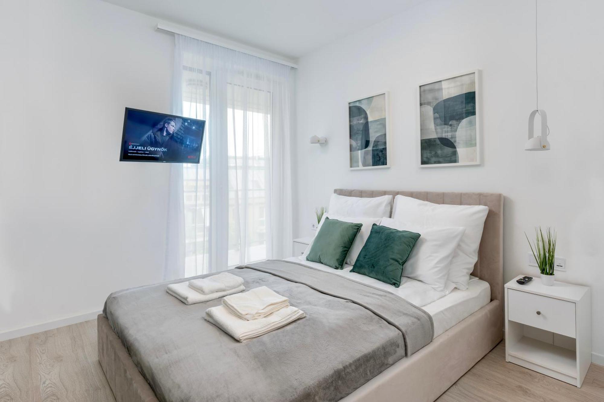 Apartment Chloe's Luxury & Ev Charger & Free Private Parking *