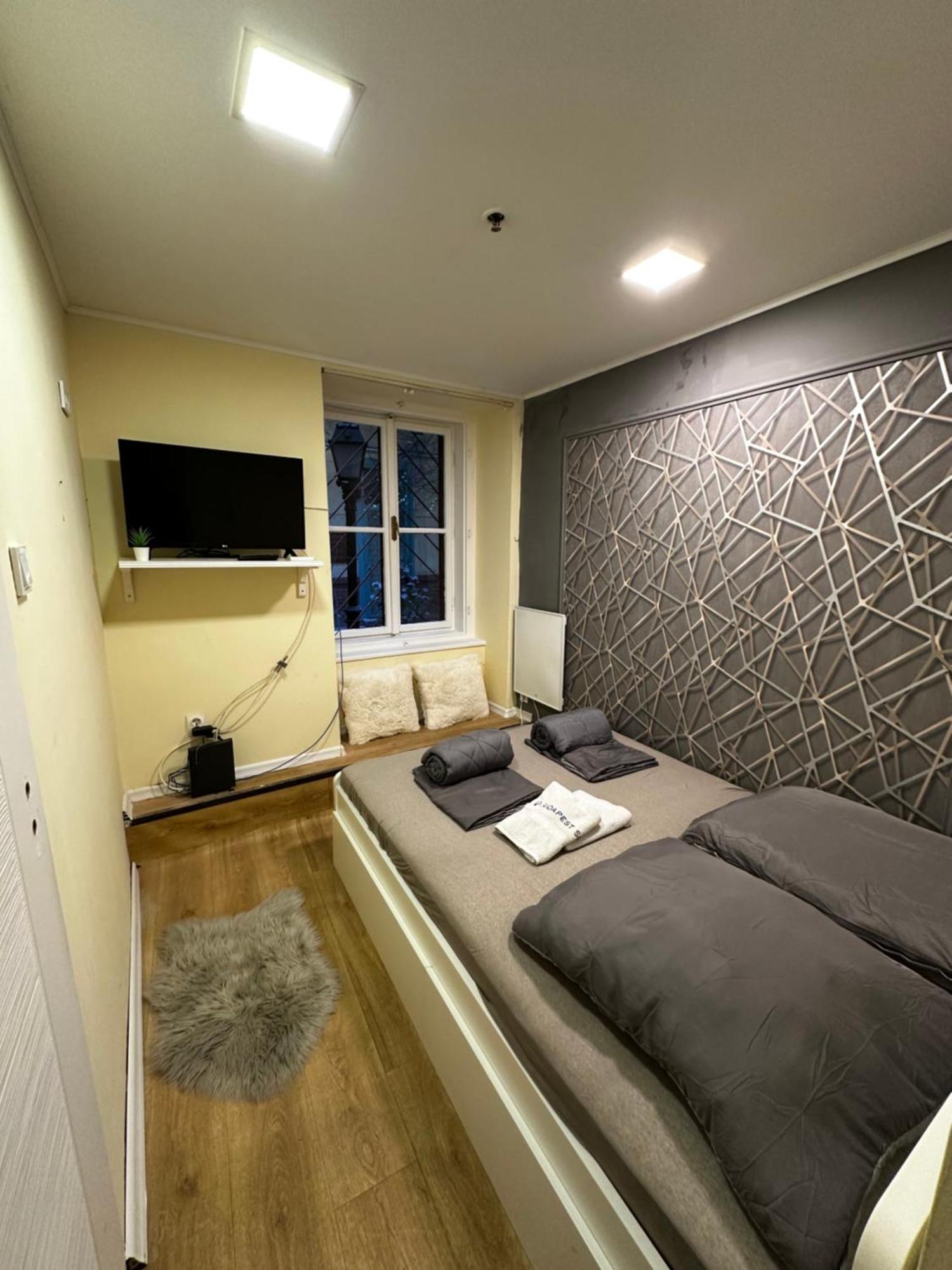 Apartment W19 *