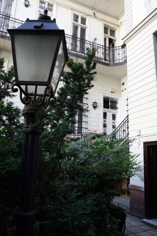 Mm Hotel