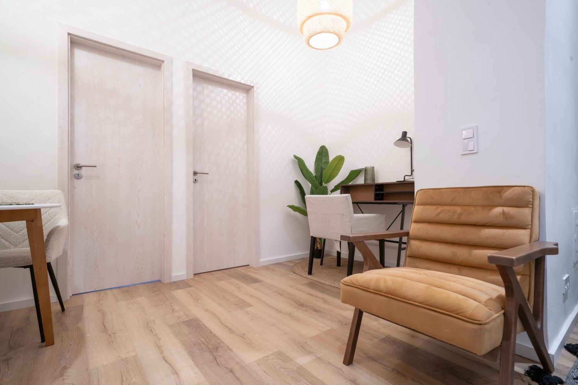 The Grove Hideaway 2br Retreat Apartment