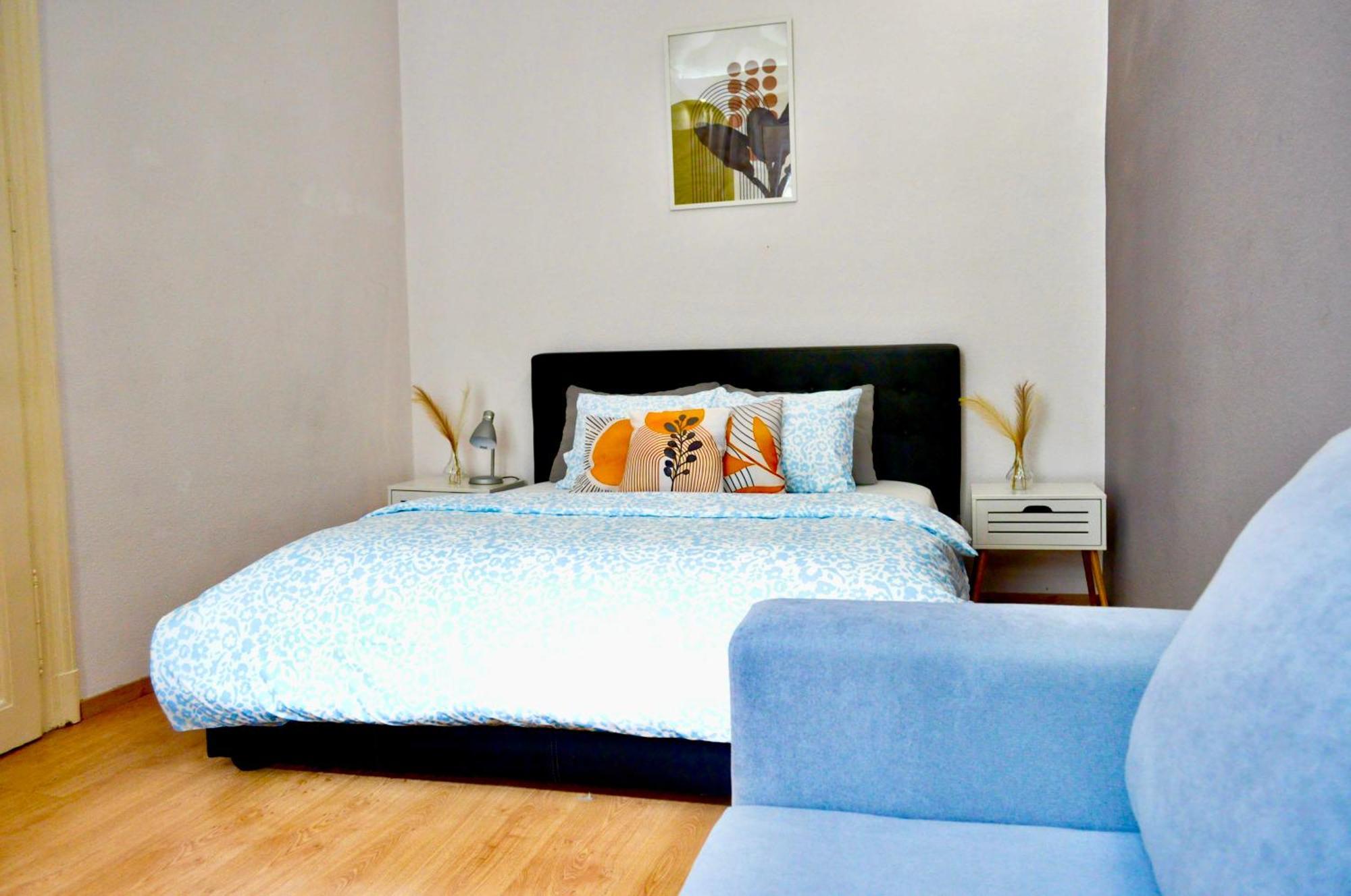 Rhapsody - 4 - Steps From Major Attractions Appartement *