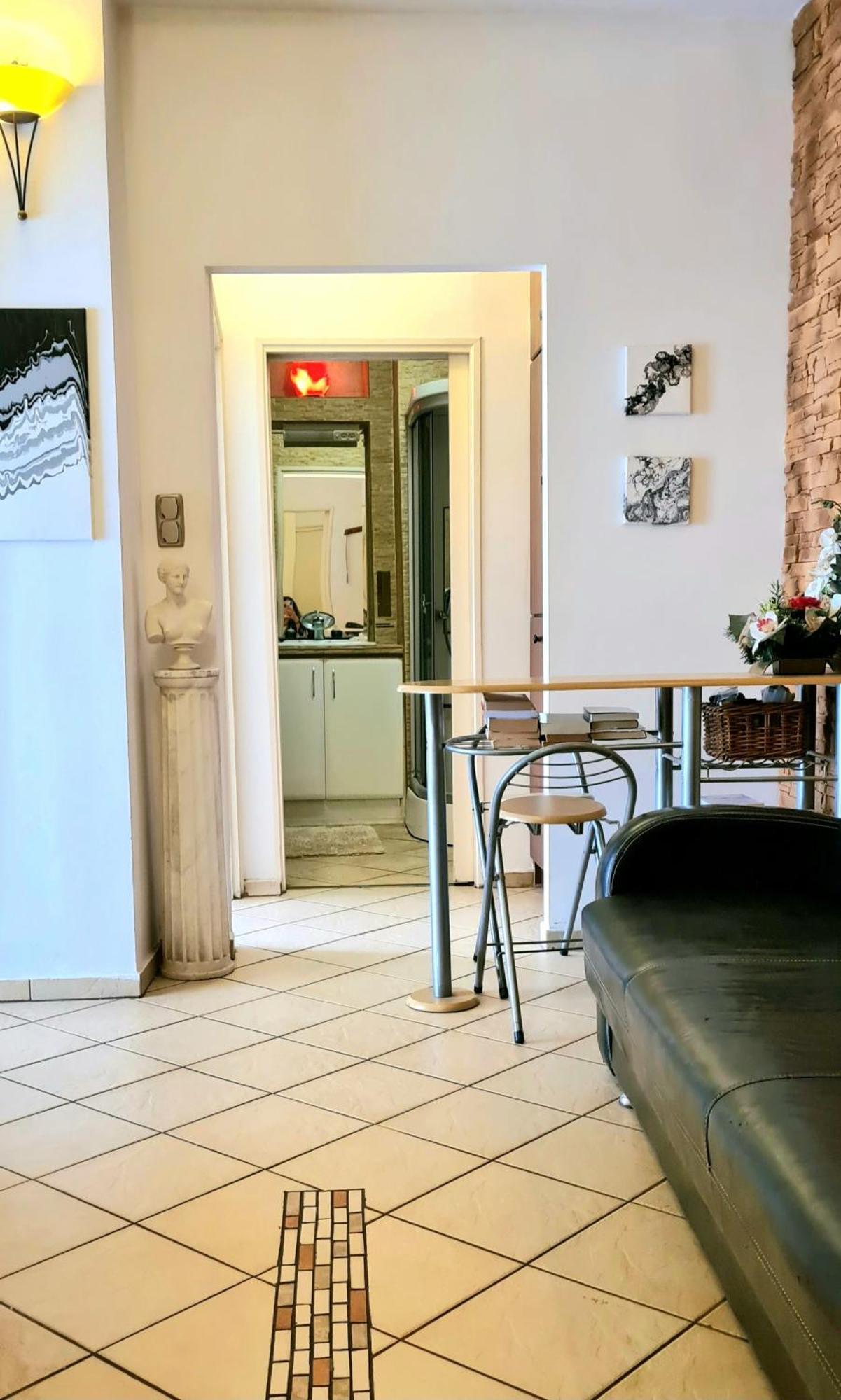 Buda Life Appartement *