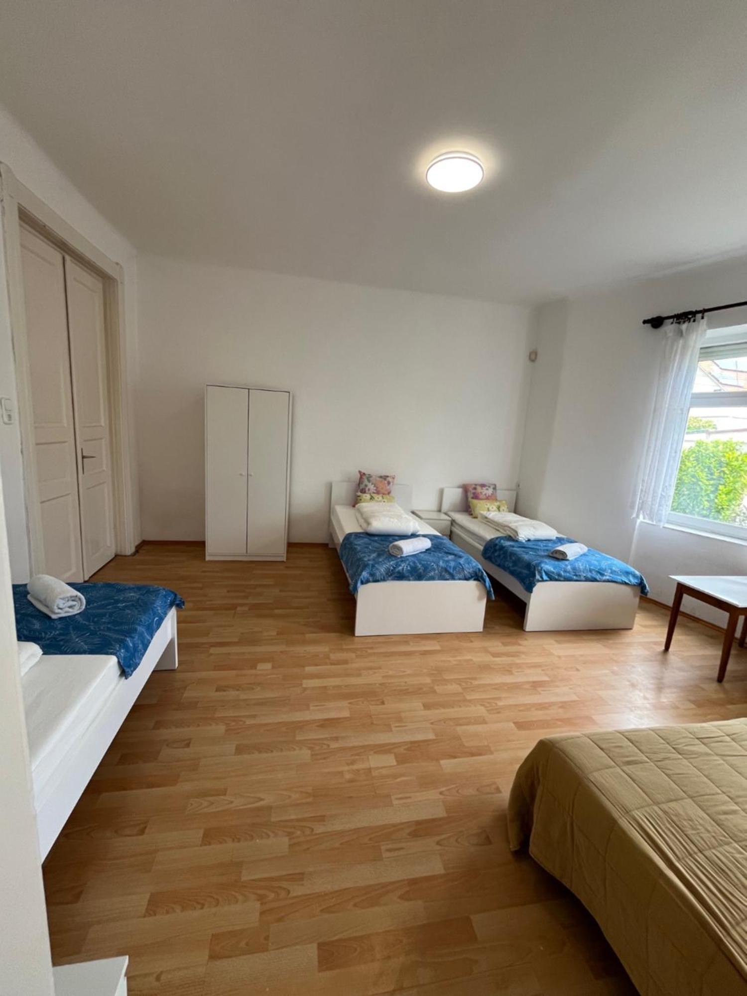 Apartment Hideaway House 01 With Garden & Yard And Free Parking *