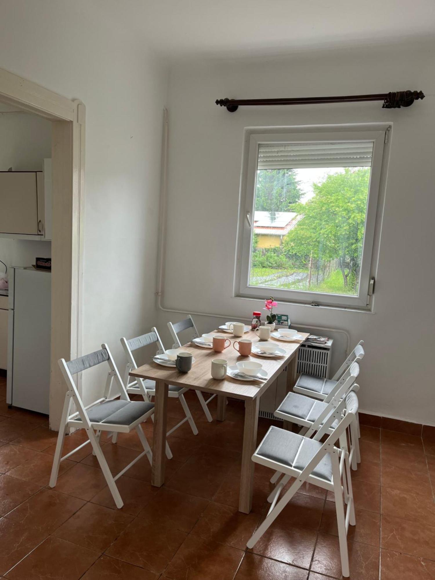 Apartment Hideaway House 01 With Garden & Yard And Free Parking Budapest
