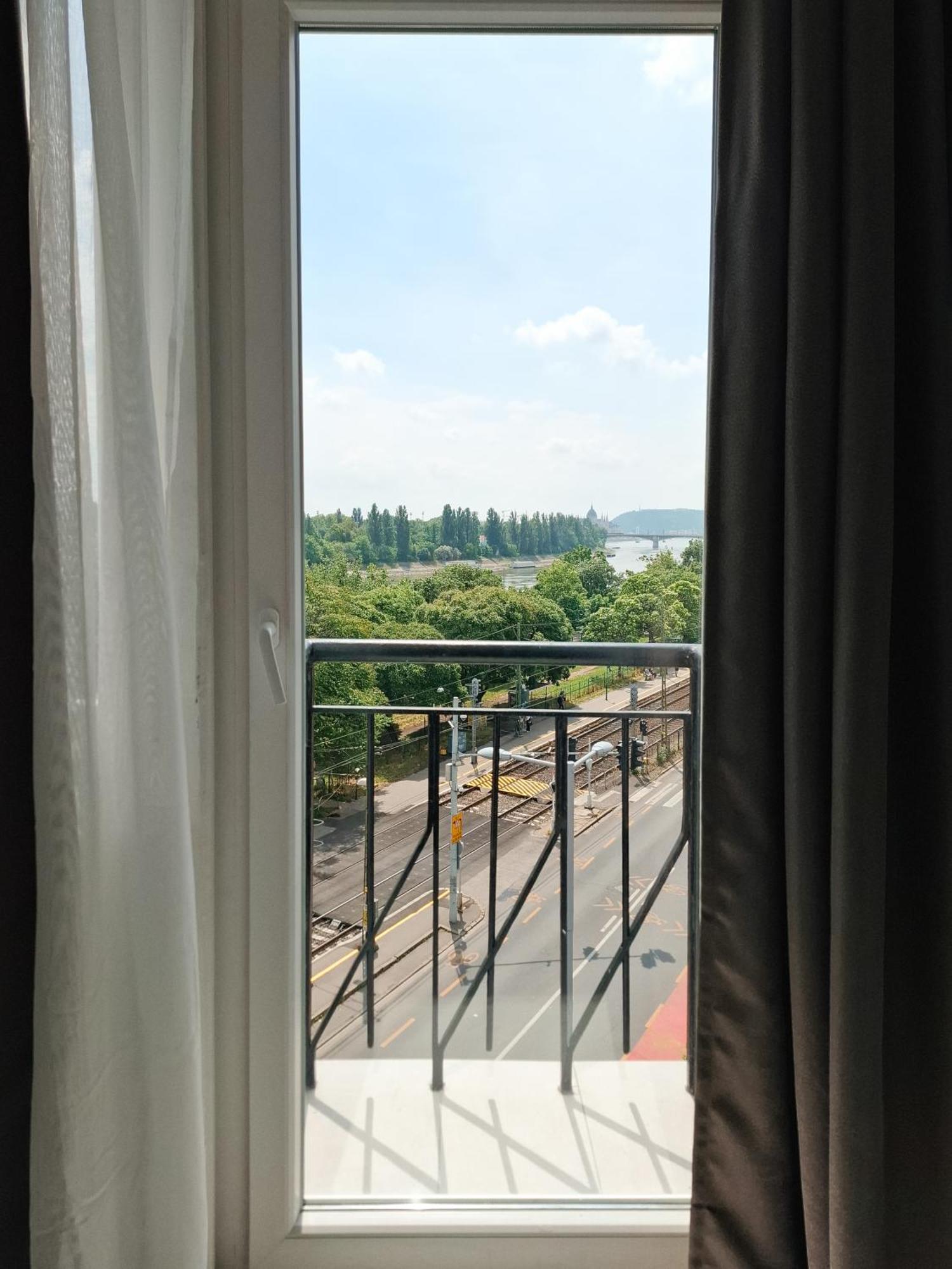 Duna Panorama -two-bedroom With Terrace Budapest