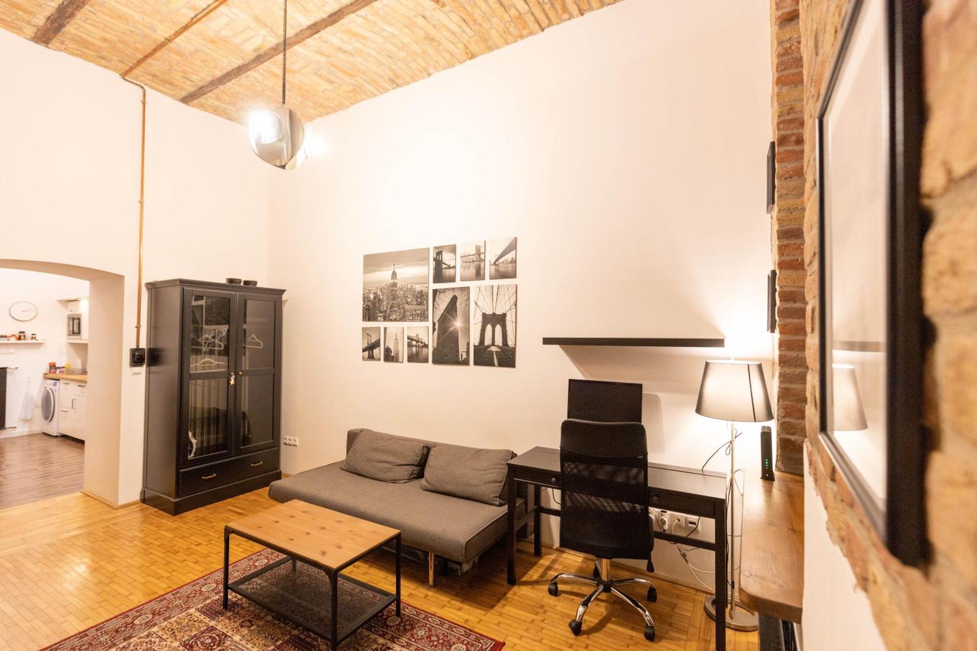 Apartment Downtown Loft Budapest