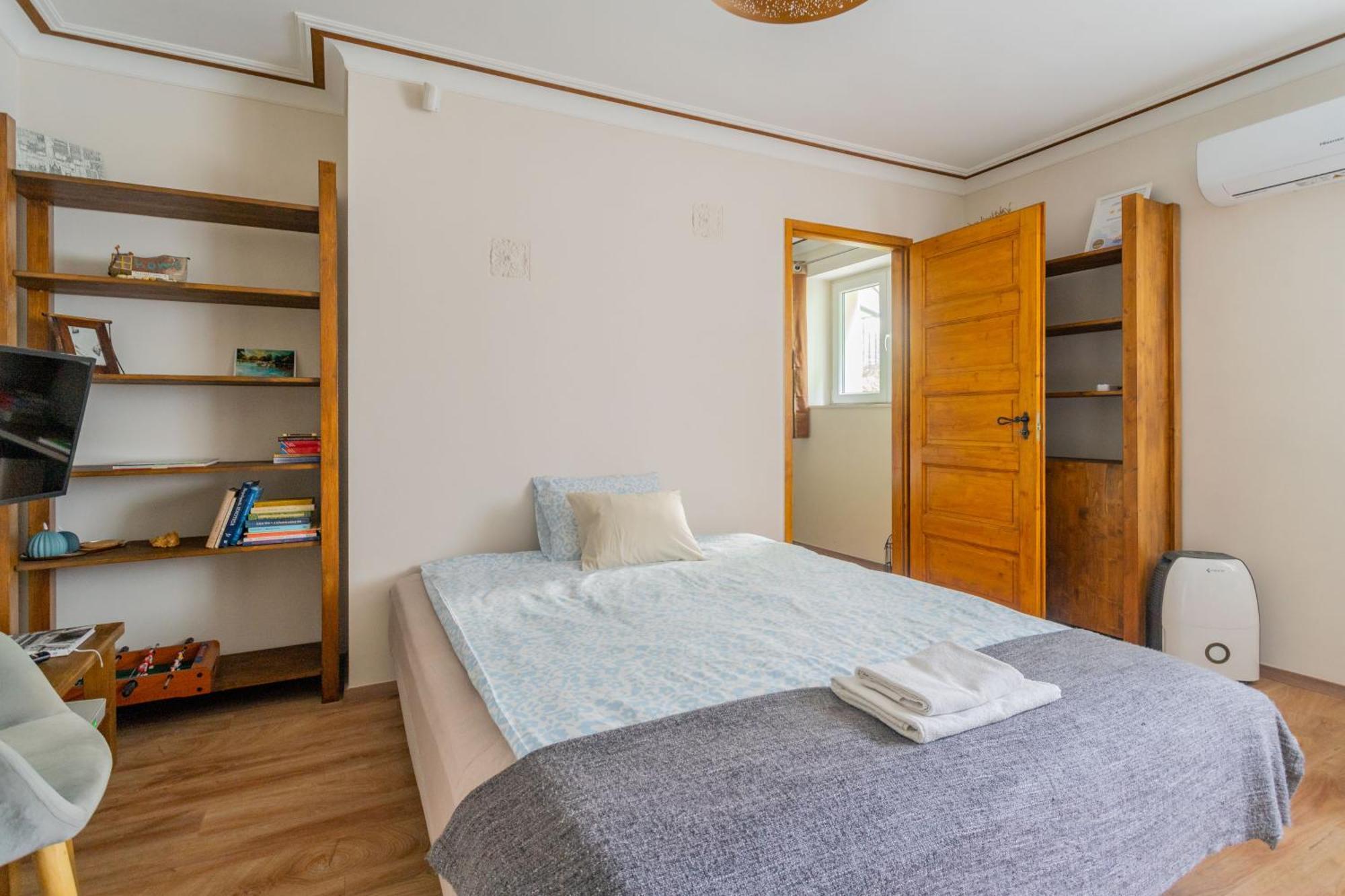 Boroka Apartment