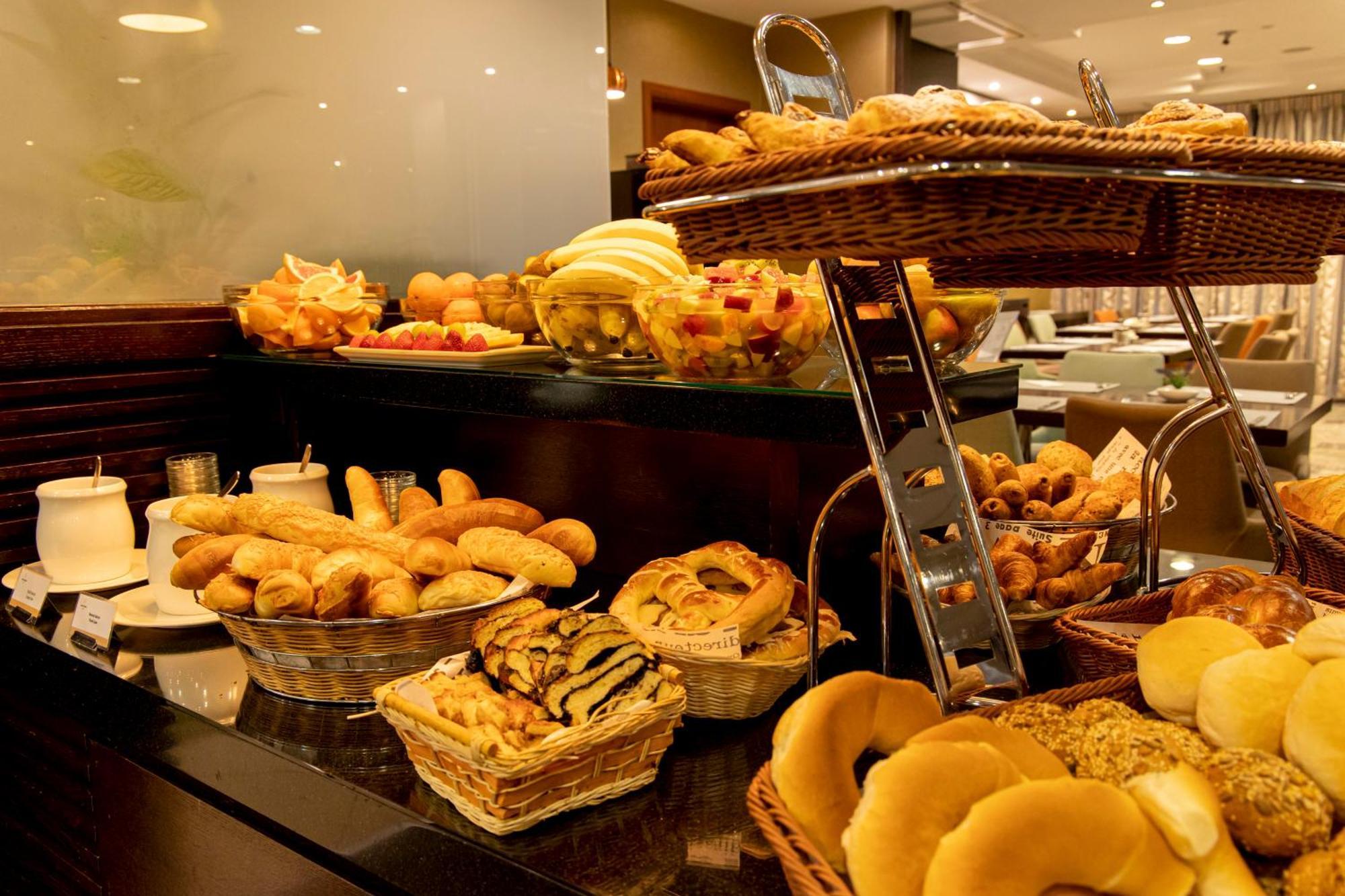 Hotel Lion's Garden 4*