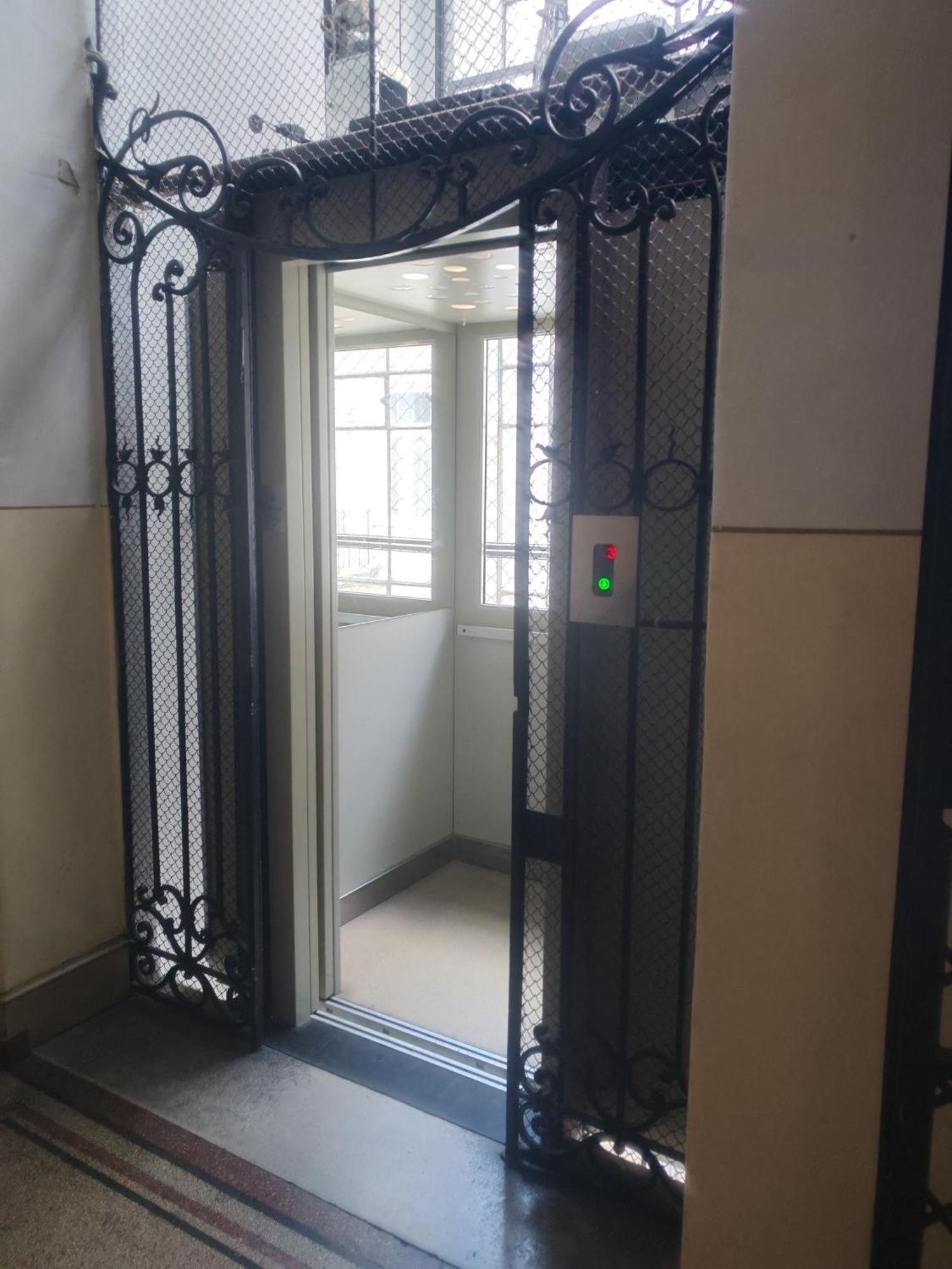 Basilika View Imperial -sas Street -need Reservation For Free Parking Budapest