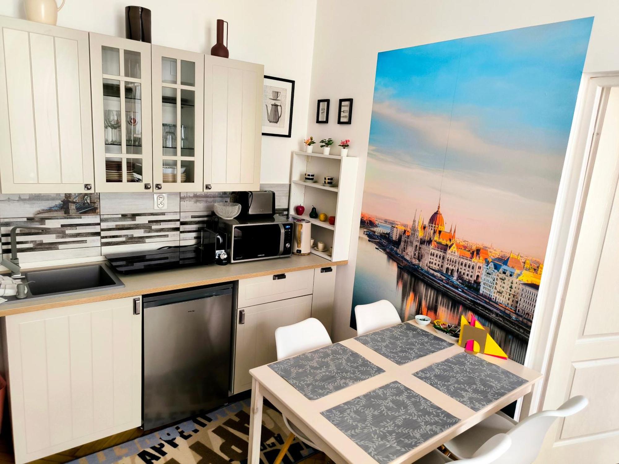 Apartment Margaret & Violet - Stylish Downtown Apartments In Budapest