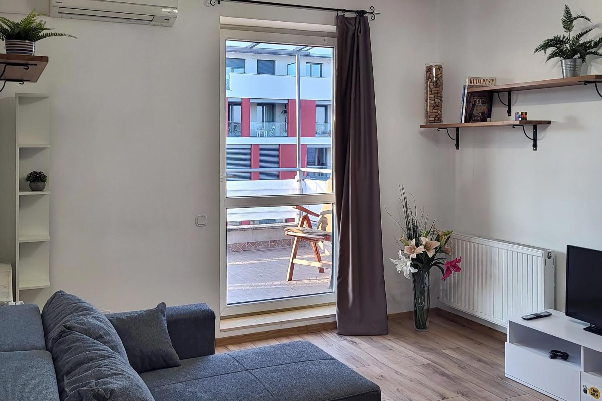 Apartment Calm Premium Apartment, Terrace & Garage *