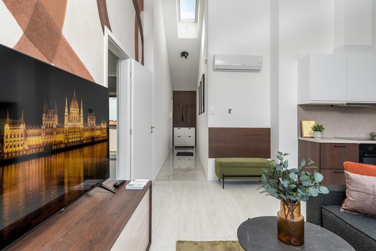 Skyline Apartament *