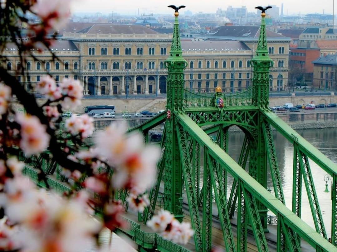 Apartment Budaspice At Gellert - Aircon & Free Parking Budapest