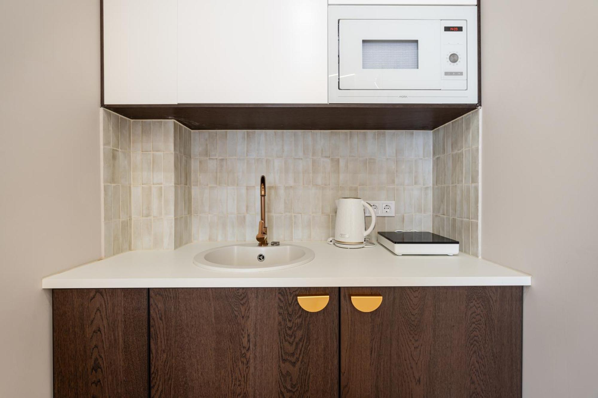 W18 - Boutique Apartments, Location By Bqa Apartmán