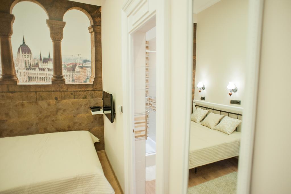 In Ii. Apartament