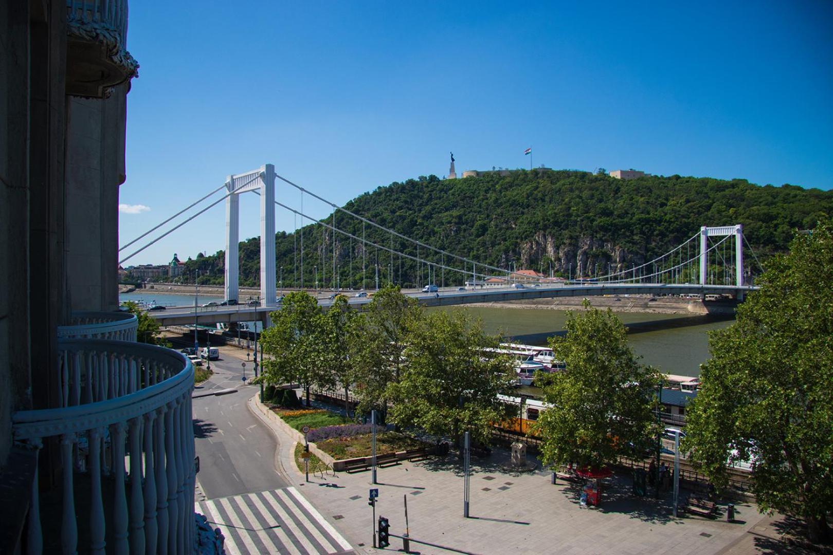 Grand Danube * Budapest