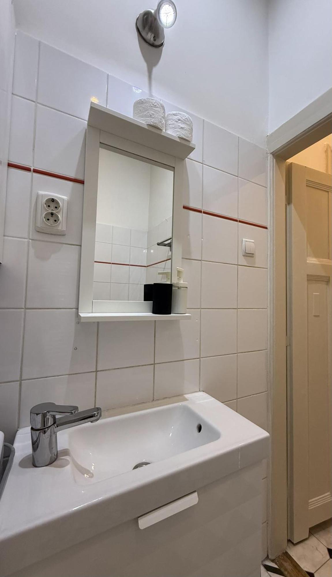 Kazincy Suites -Szimpla Kert * Budapest