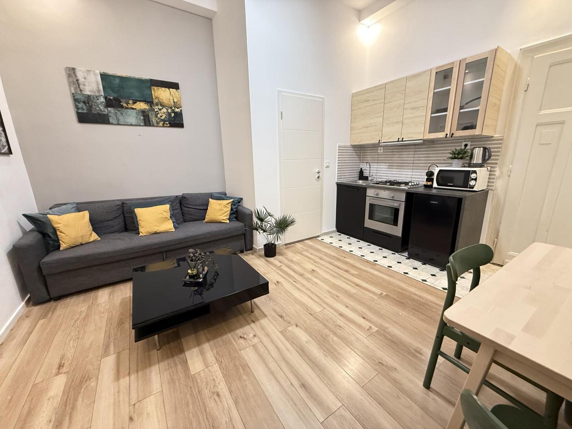Apartment Kazincy Suites -Szimpla Kert