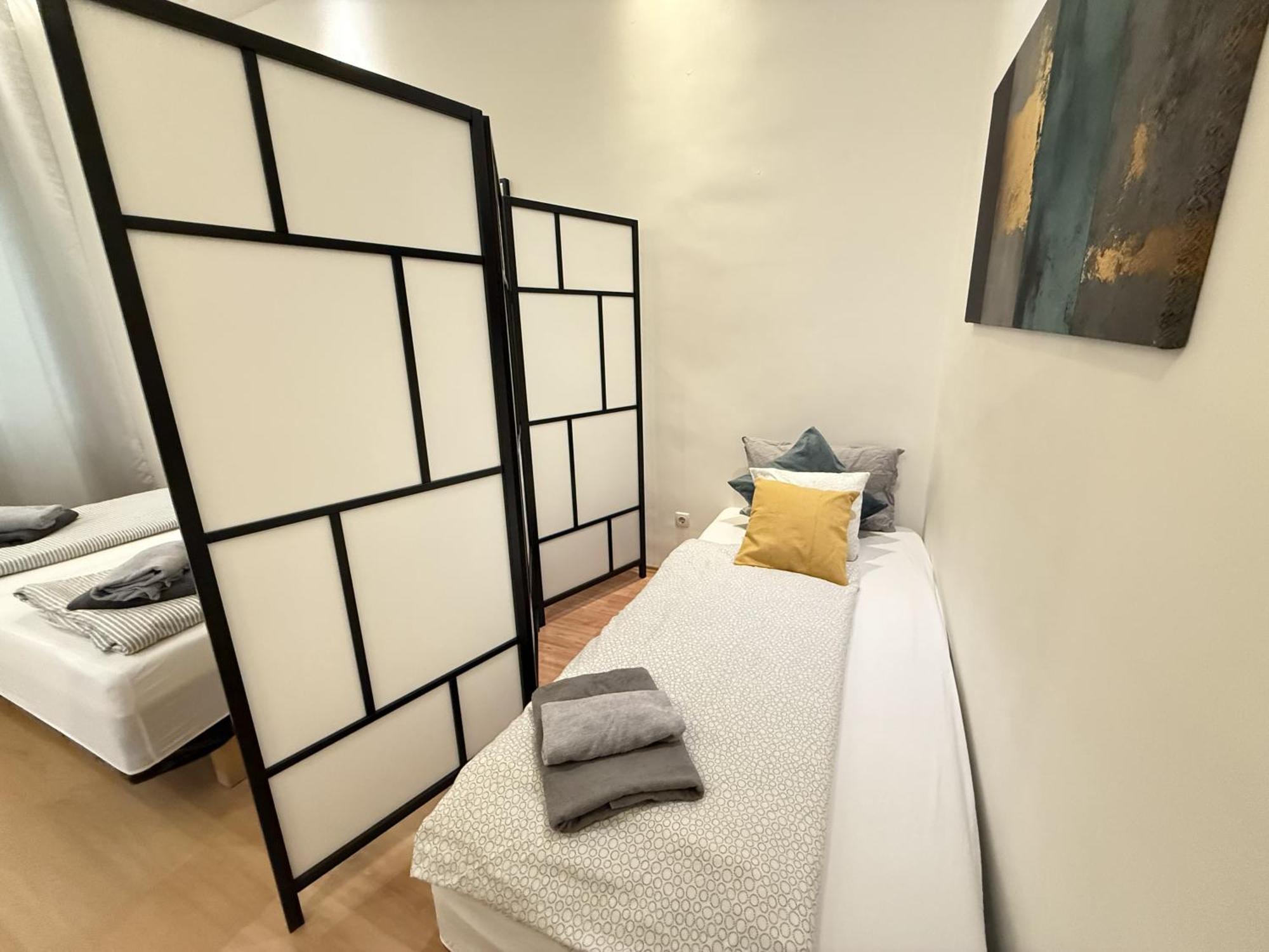 Kazincy Suites -Szimpla Kert Apartment *