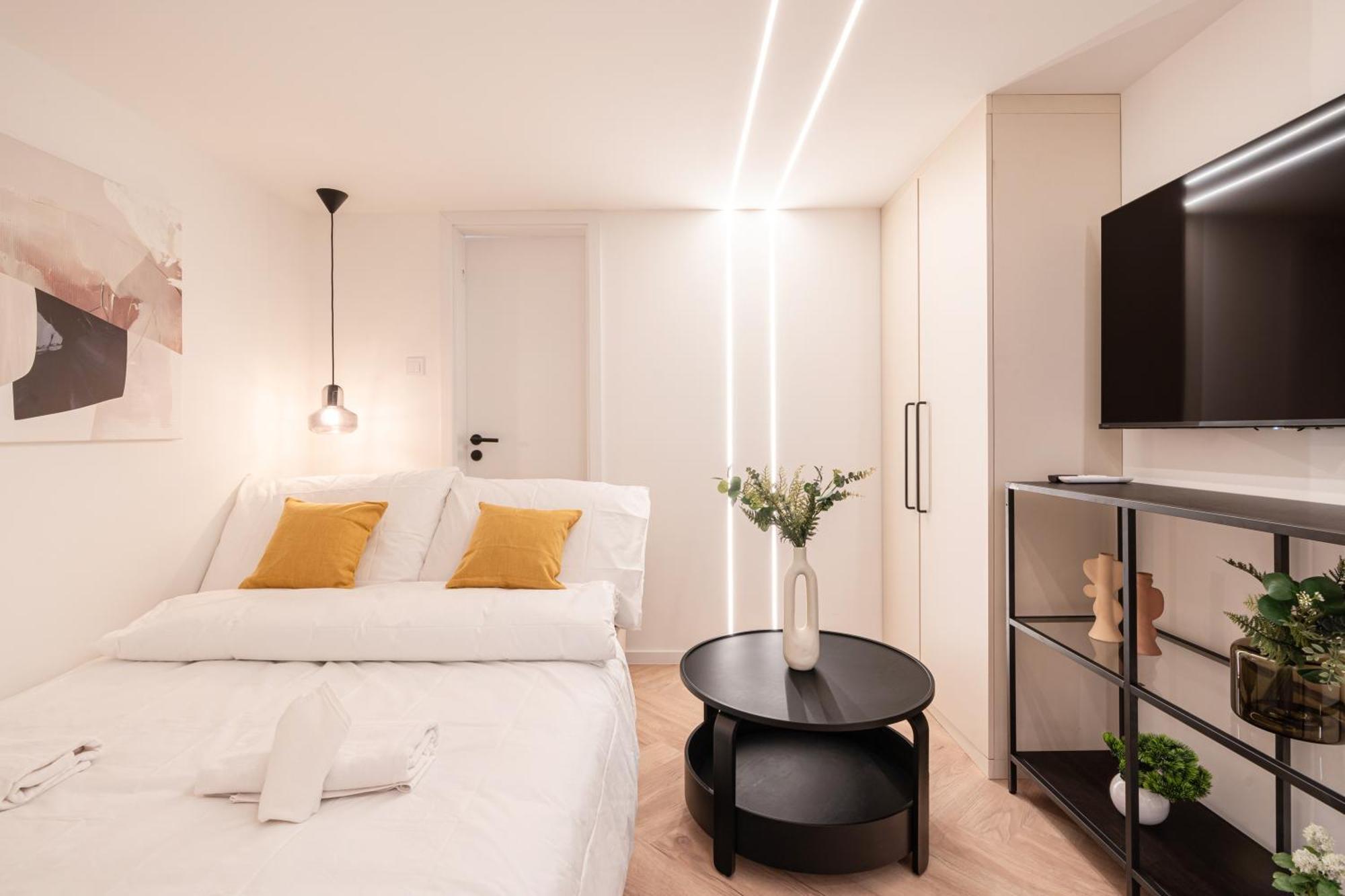 E22 - Boutique Apartments, Location By Bqa