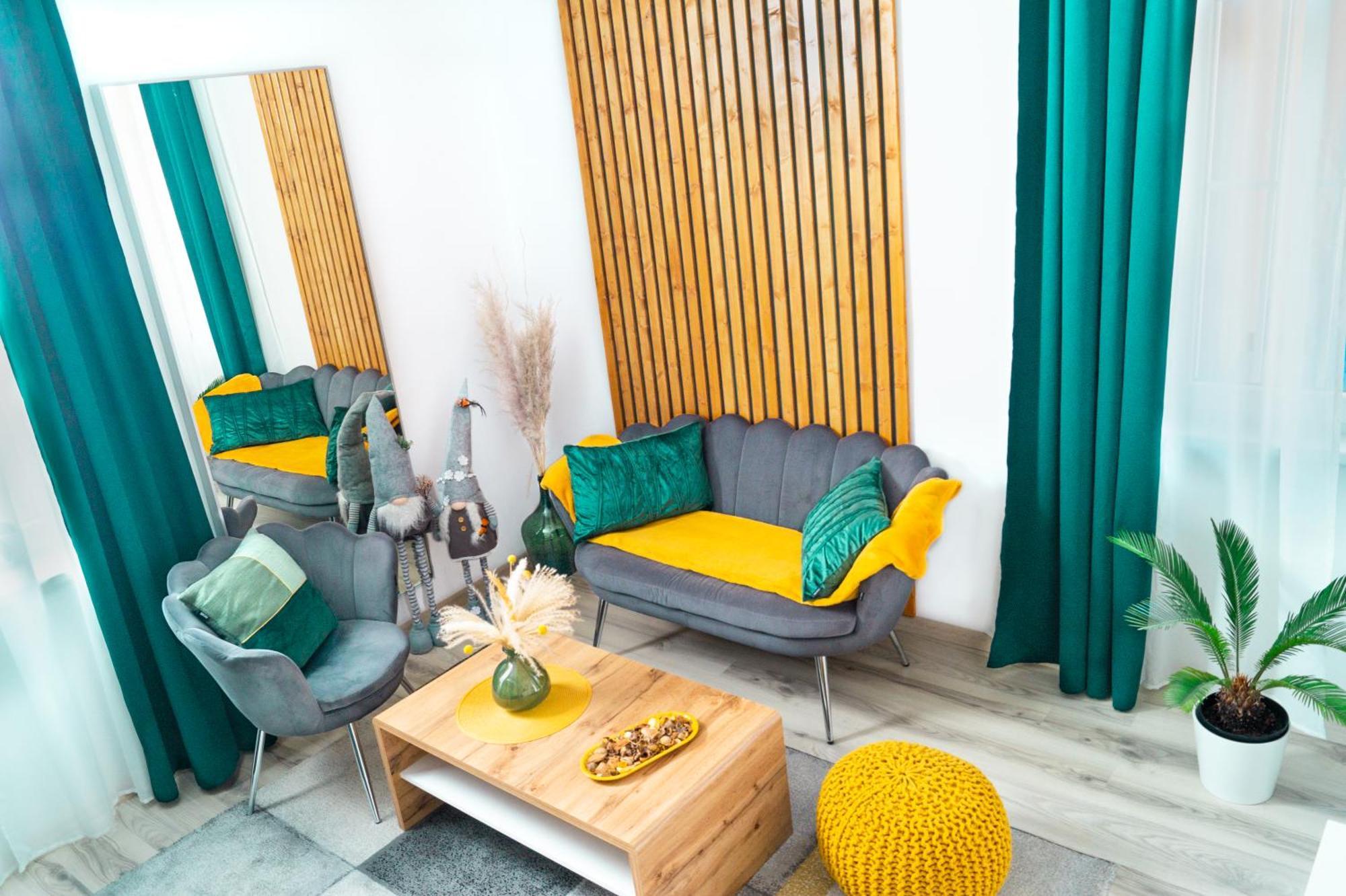 Cuddle Corner *