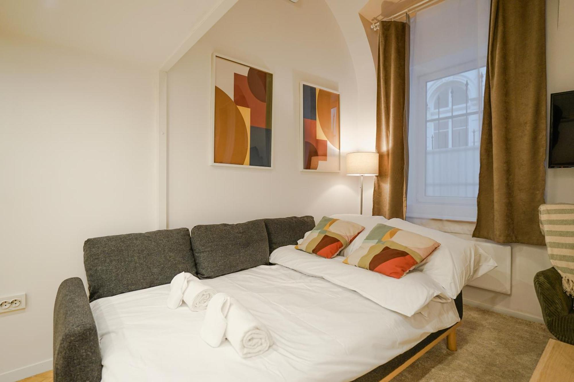 H57 - Harsfa Haven - Location By Bqa Apartman
