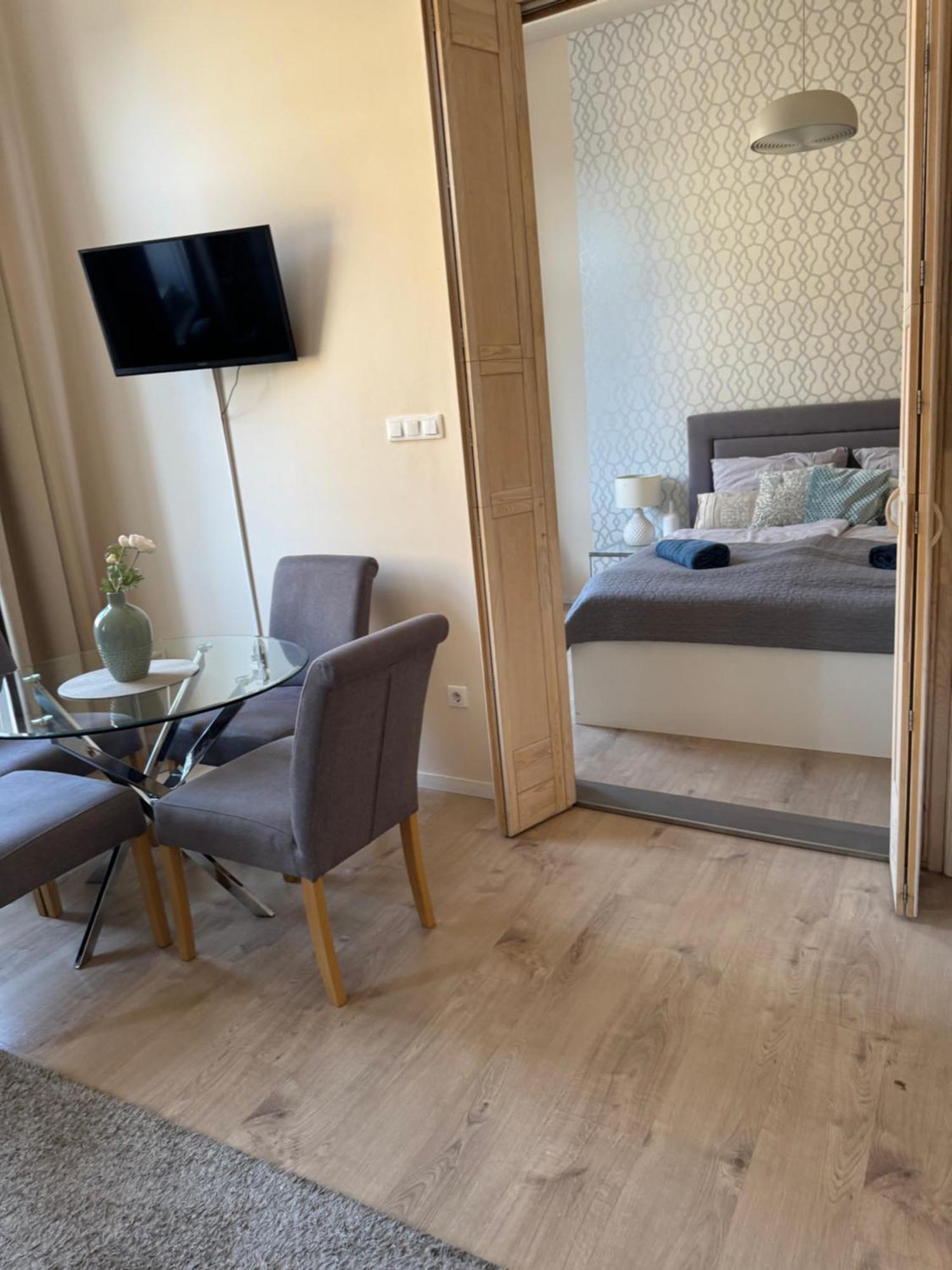 Prestige Center Appartement *