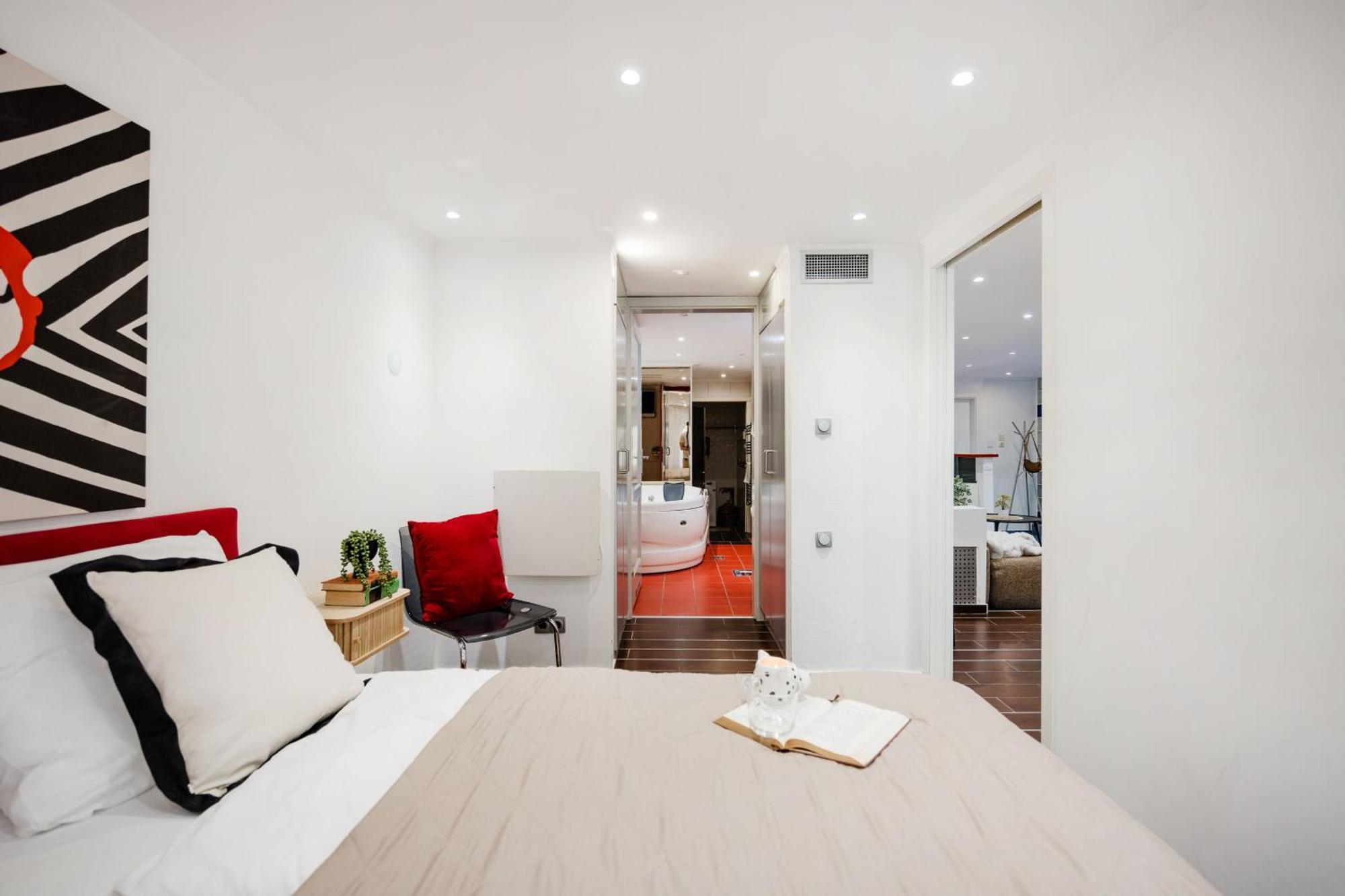 Chic Retreat With Jacuzzi By Gozsdu Udvar & Fashionst Apartment