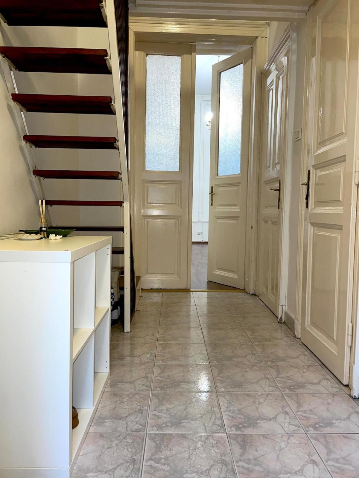 Cosy Luxe Bp Center Apartment Budapest