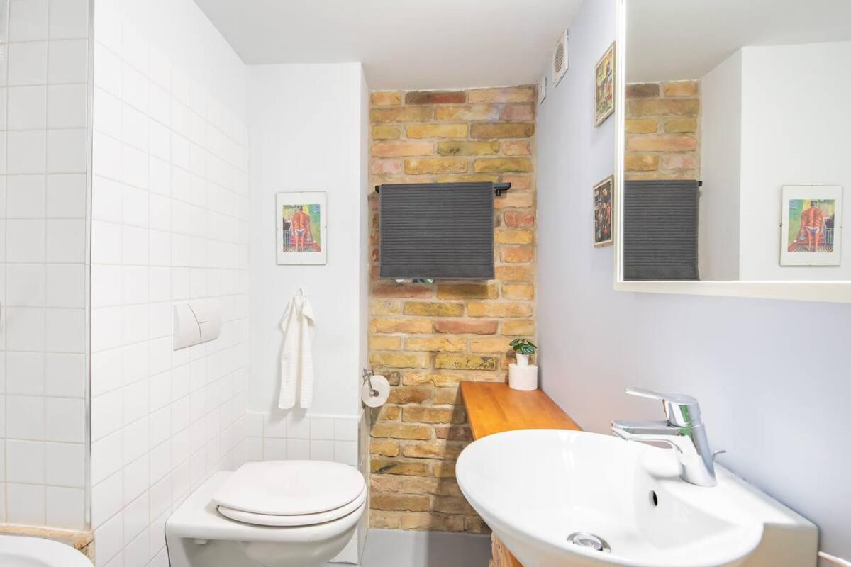 Greenlight 2 Bedroom Brody 17 Budapest