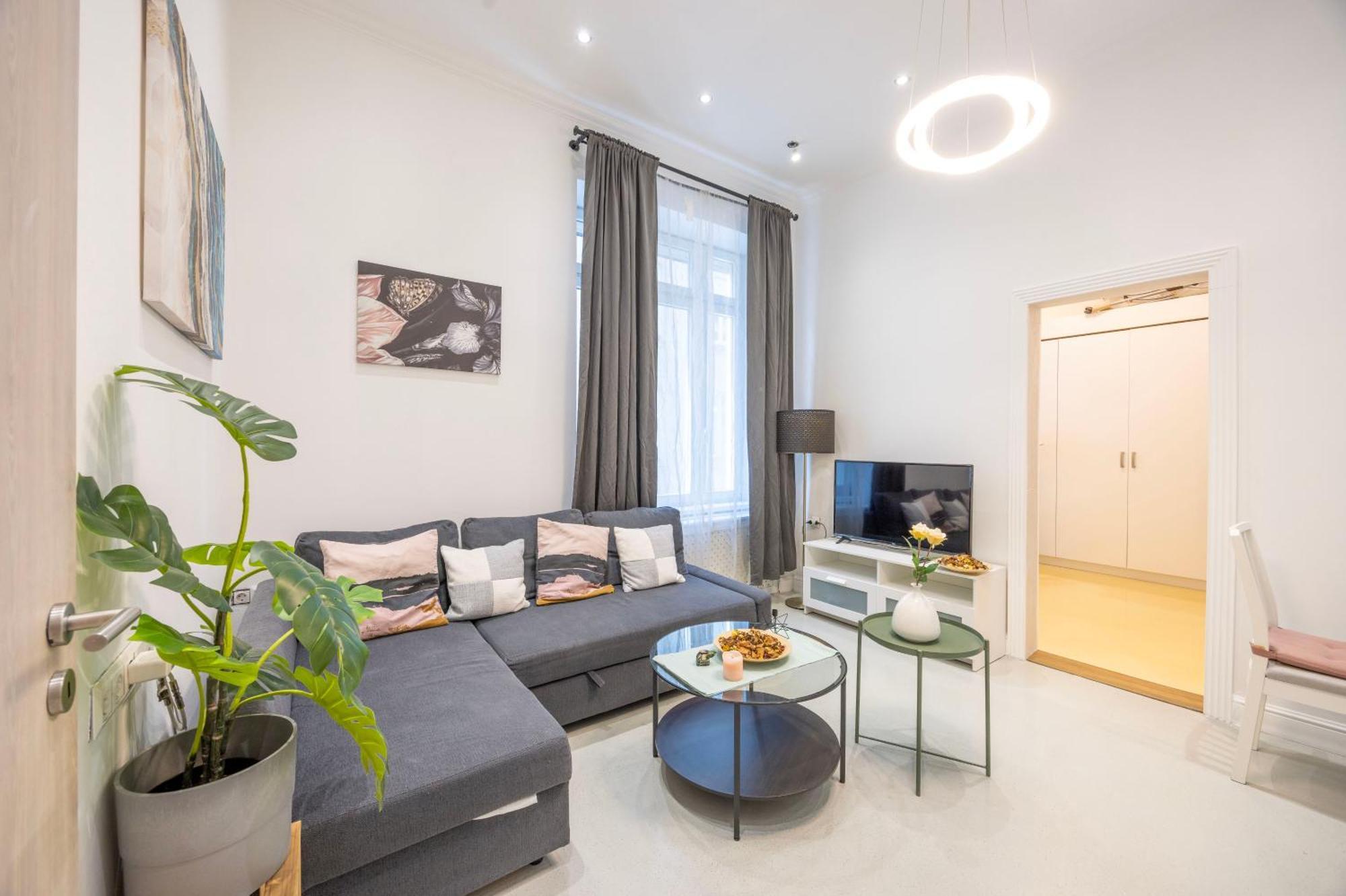 Deluxe & Cozy 1 Bedroom Next To The Fashion St *