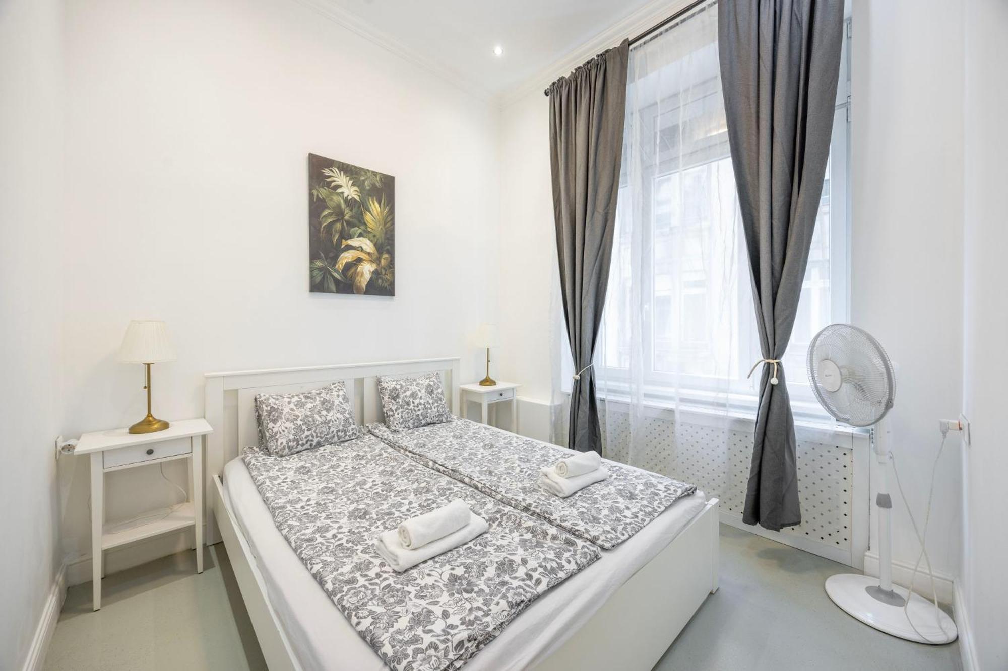 Deluxe & Cozy 1 Bedroom Next To The Fashion St Budapest