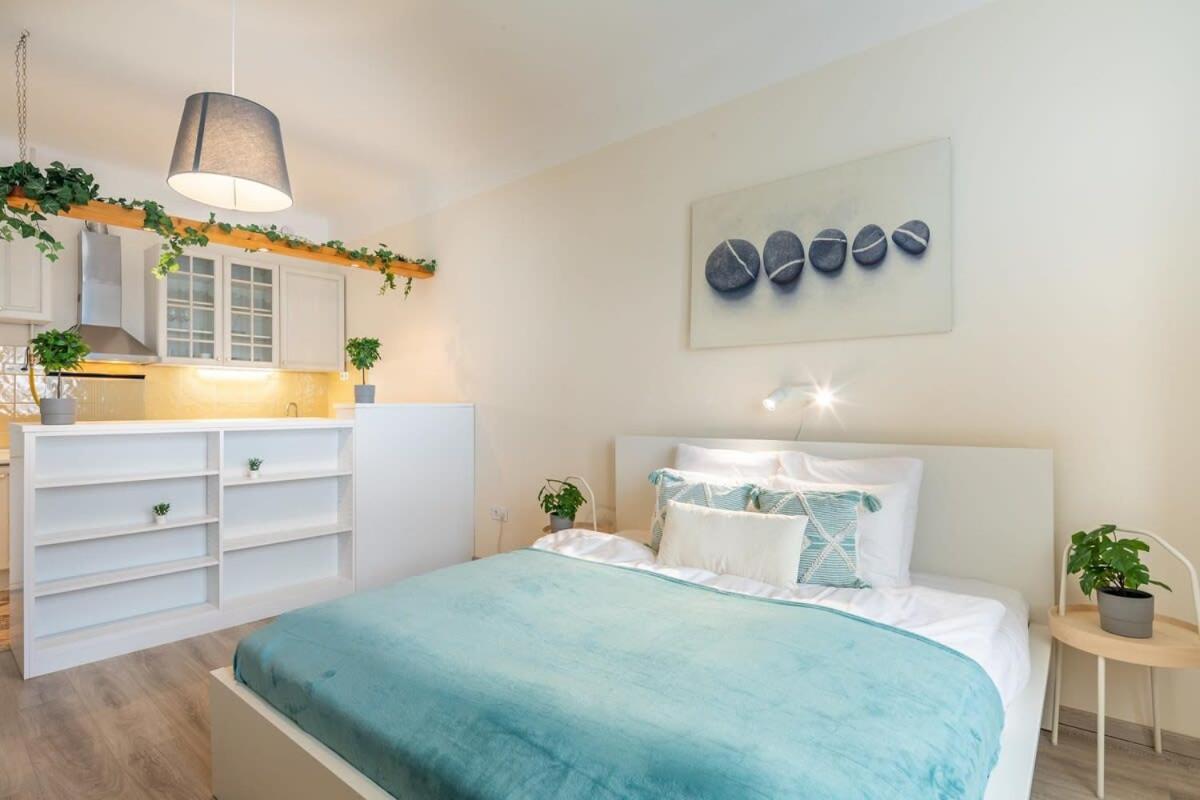 Comfy And Cute Apartment Budapest