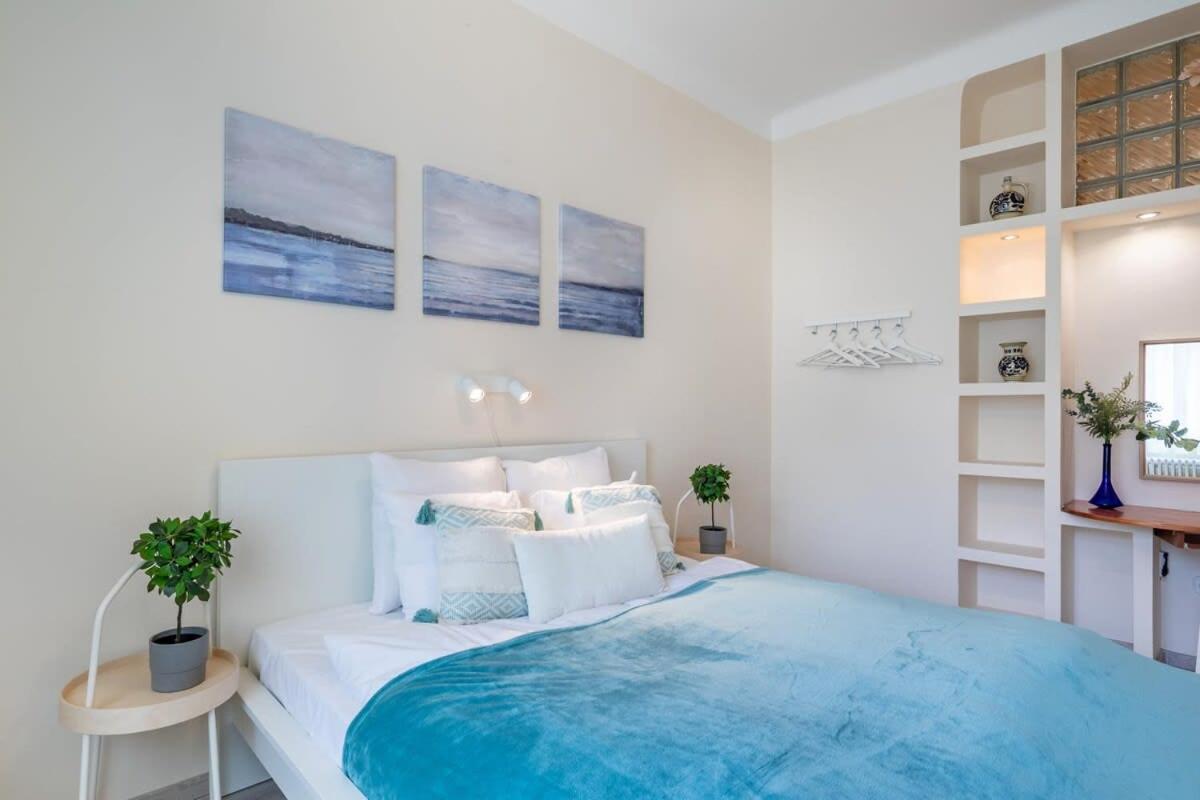 Comfy And Cute Apartment