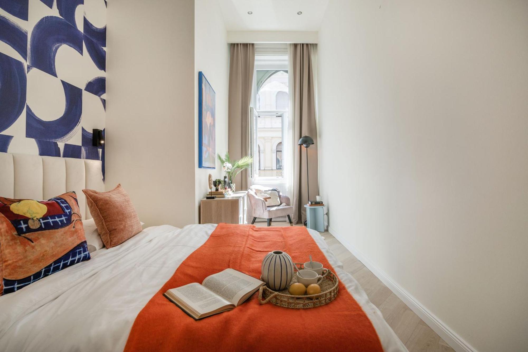 Spacious 5br By Opera, Liszt Ferenc & Centre Appartement