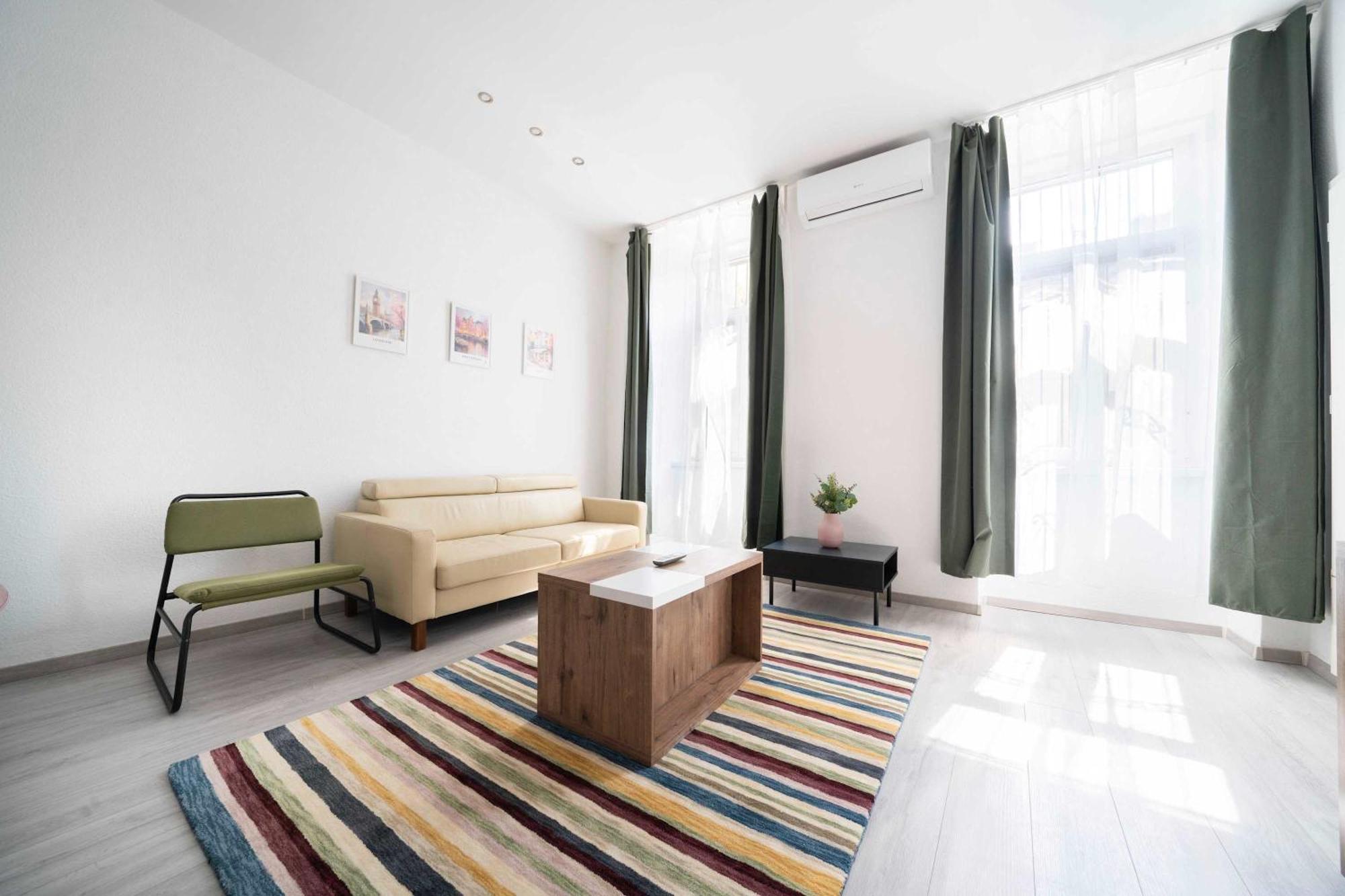 Canvas 2 Bedrooms K13 *