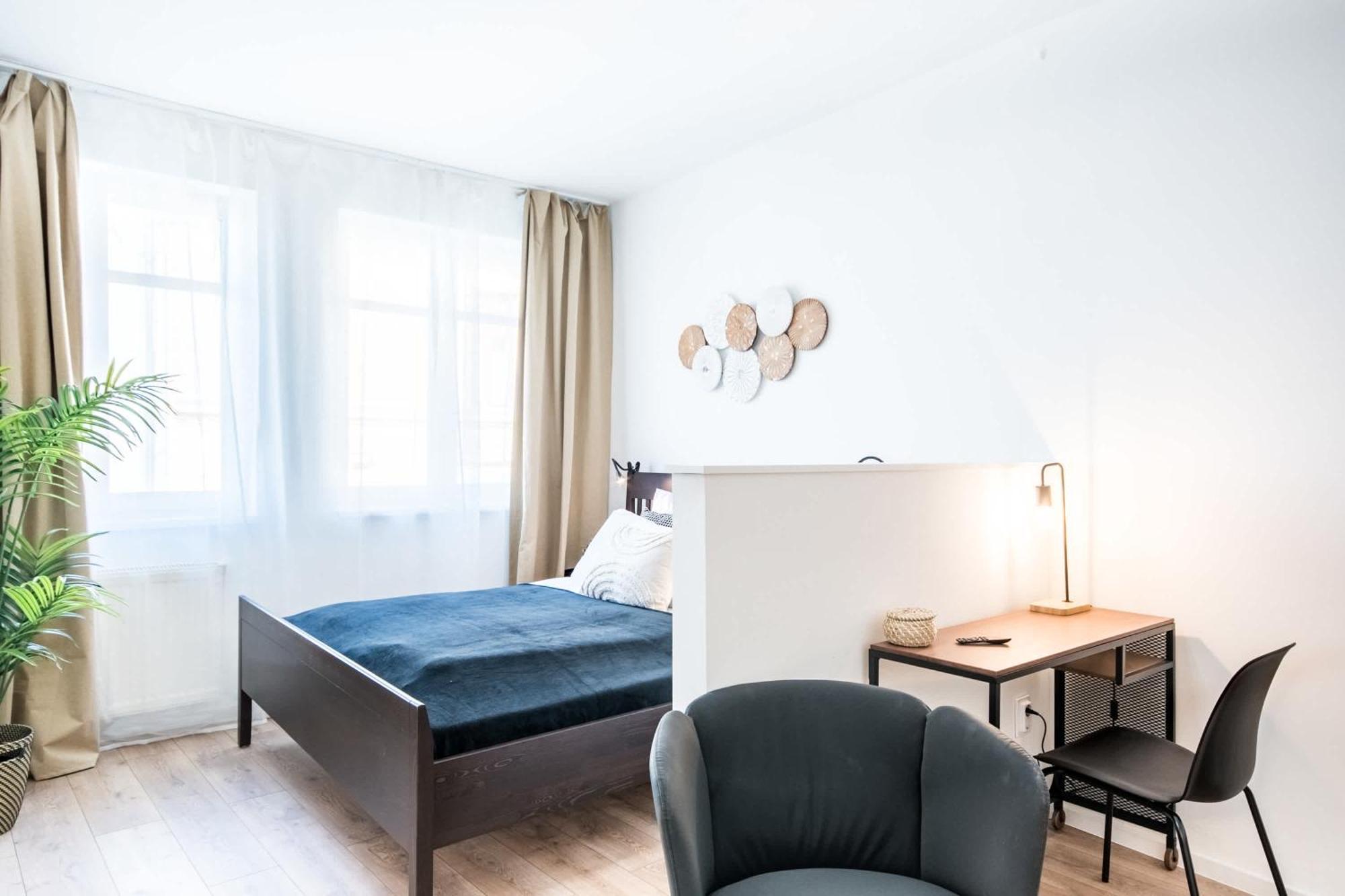 - Comfy- Easy Sleep Apartment