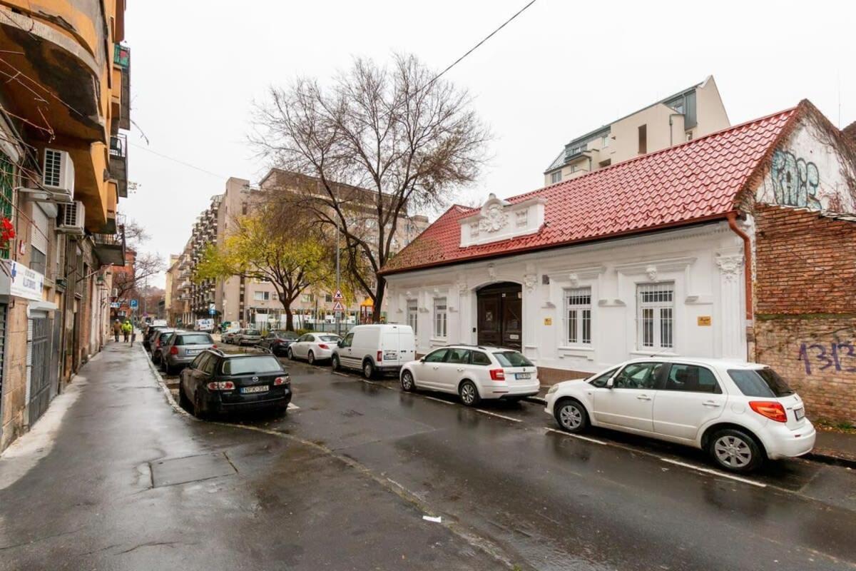 Modern New & Apartman Budapest