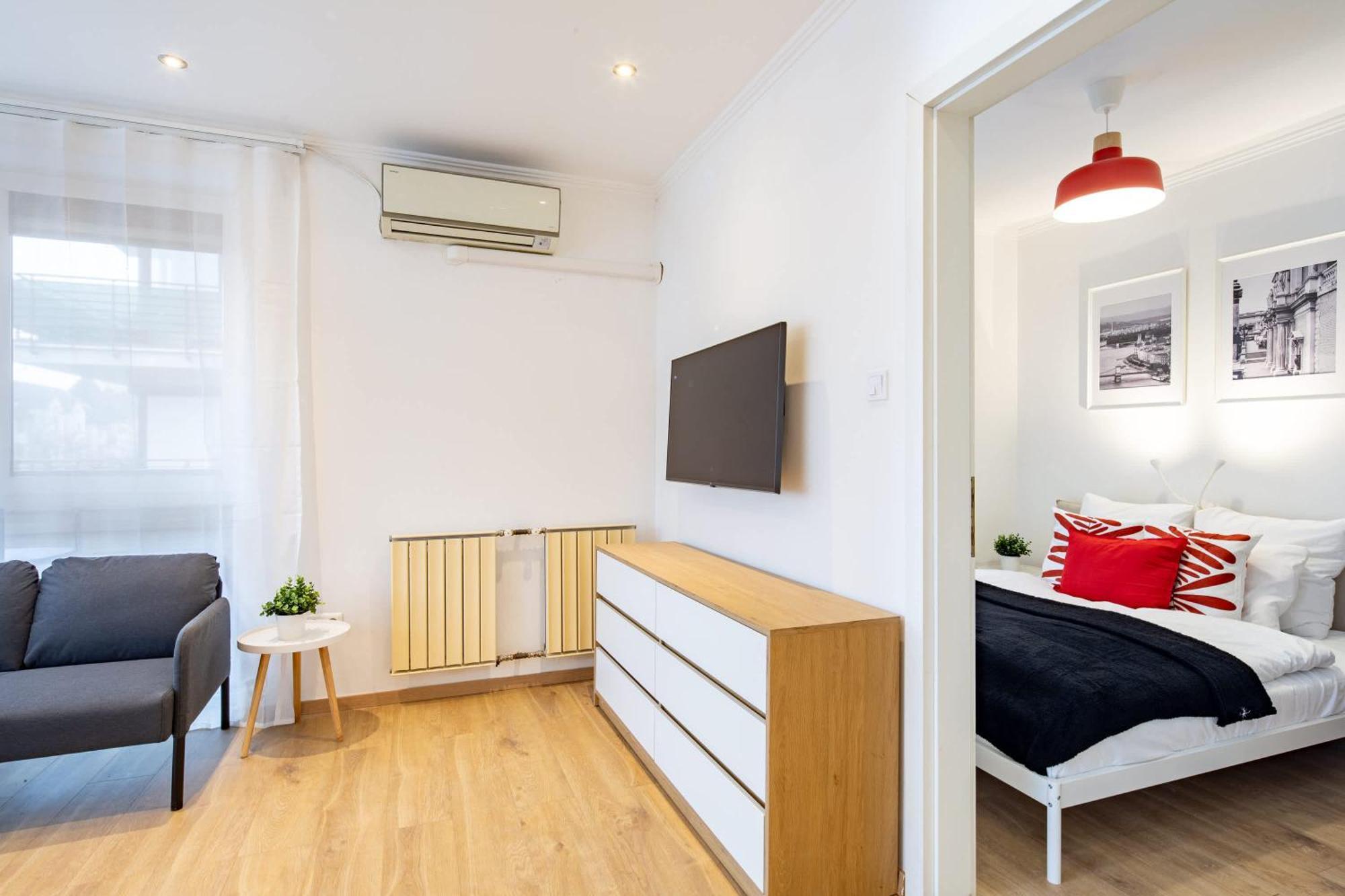 Balcony - - Spacious - Sunny *