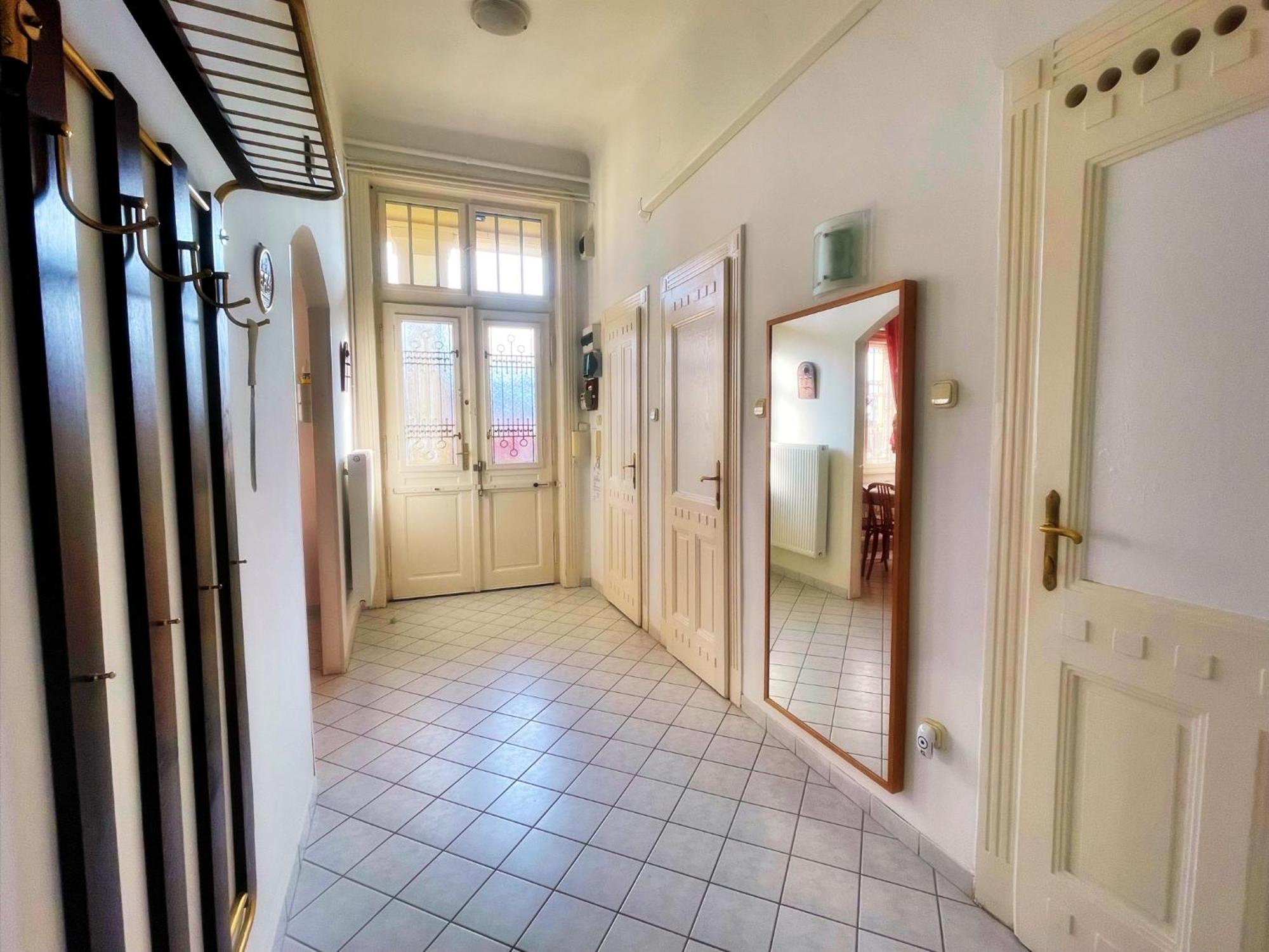 Bebudgetrooms Hostel *