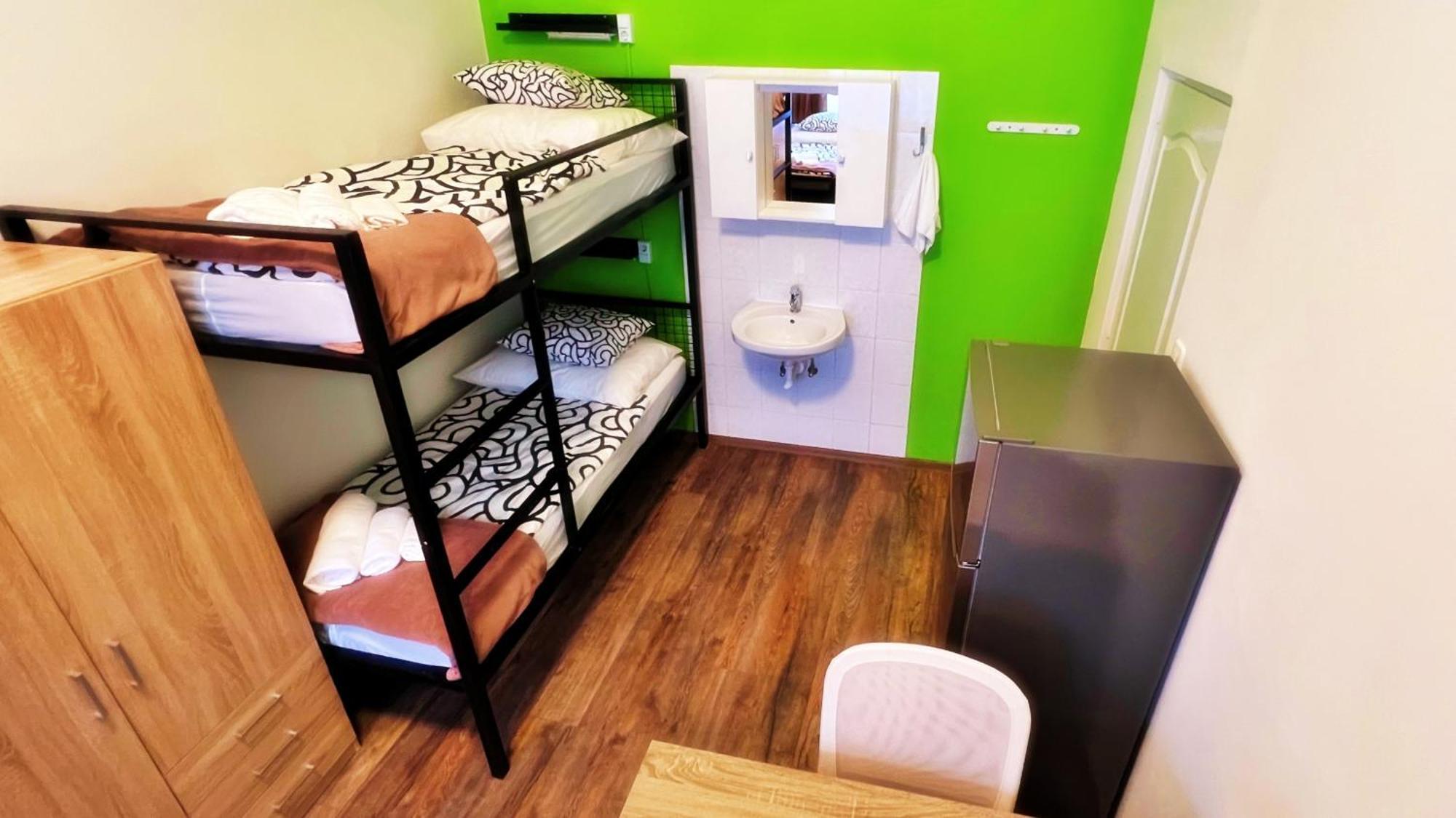 Bebudgetrooms Hostel *
