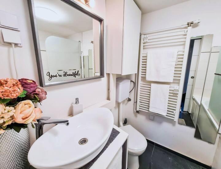 Modern Flat With Perfect Location * Budapešť