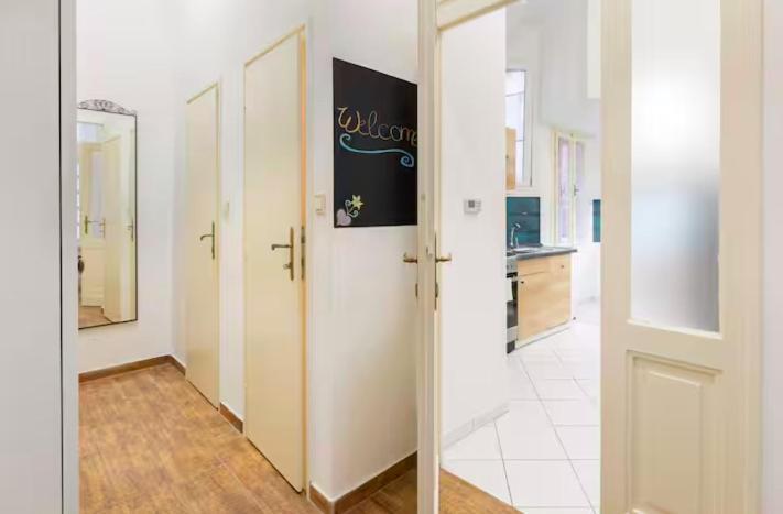 Jungle & Hideaway 2br And Danube River *