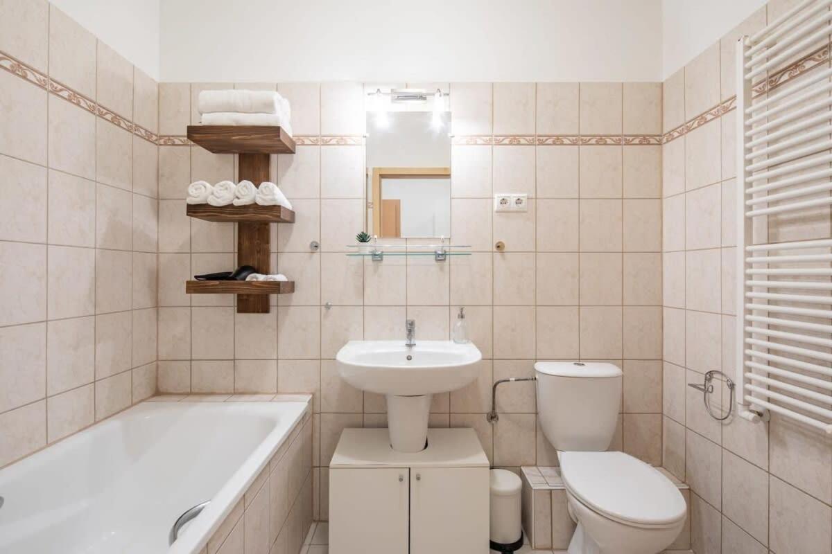 Apartamento Modern Comfy - Easy Parking