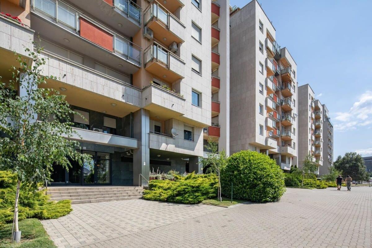 Modern Comfy - Easy Parking Apartment Budapest