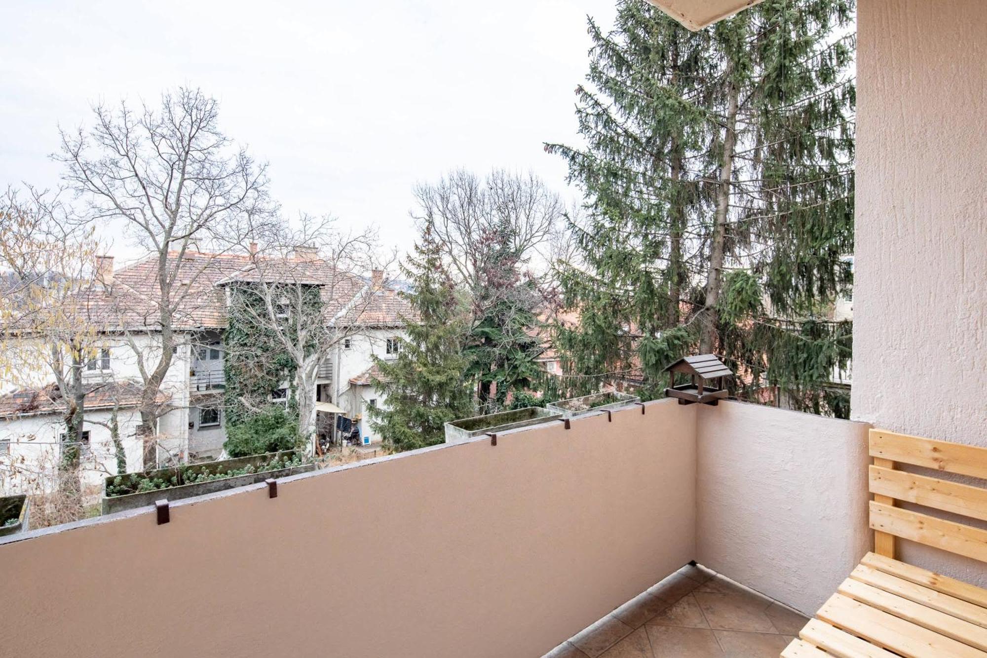 - Free Parking - Apartment