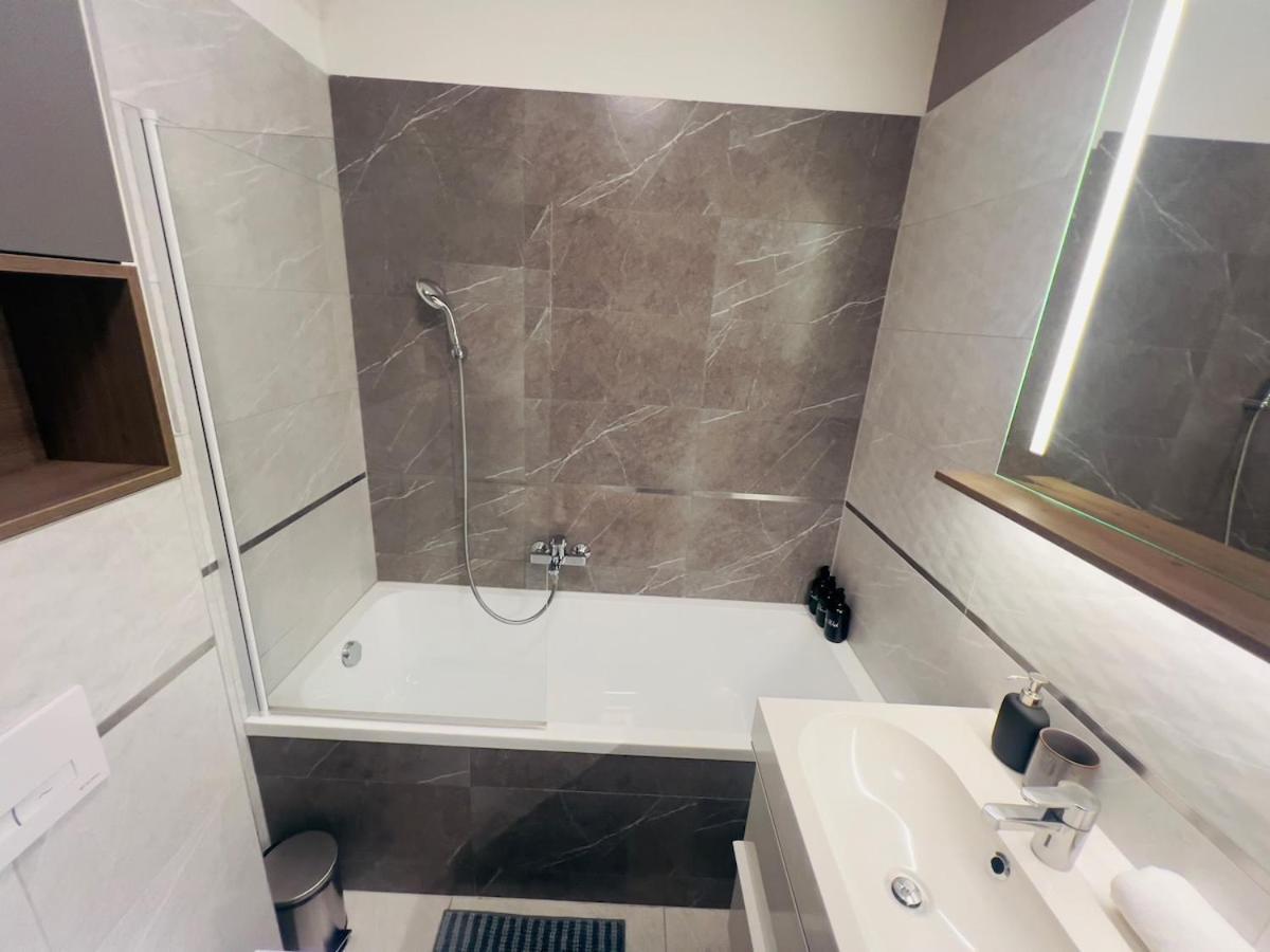 Apartamento Karzo Lu 207 Free Garage Budapest