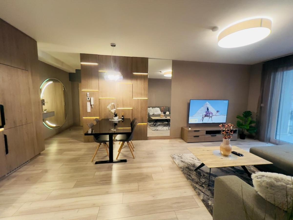 Apartamento Karzo Lu 201 Freegarage *