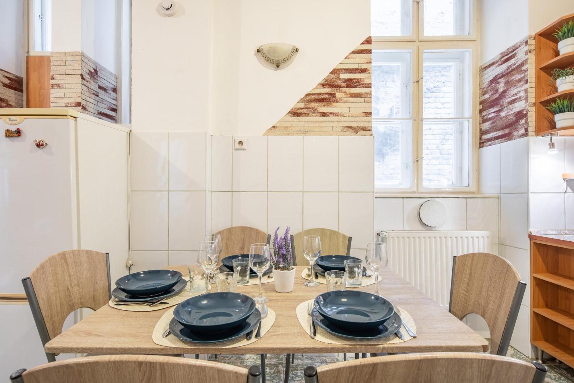 Apartment Metropolitan Retreat Blaha Square Budapest