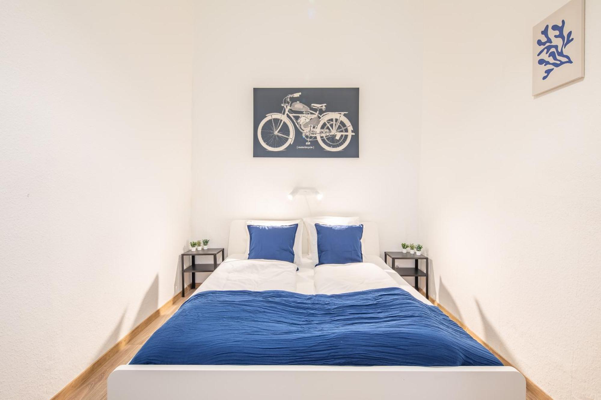Metropolitan Retreat Blaha Square Apartment